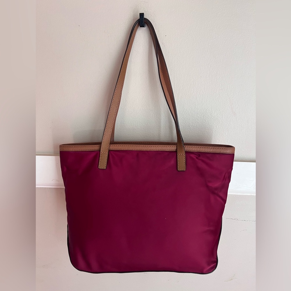 MICHAEL Michael Kors Kempton nylon tote bag with leather trim - Picture 3 of 5
